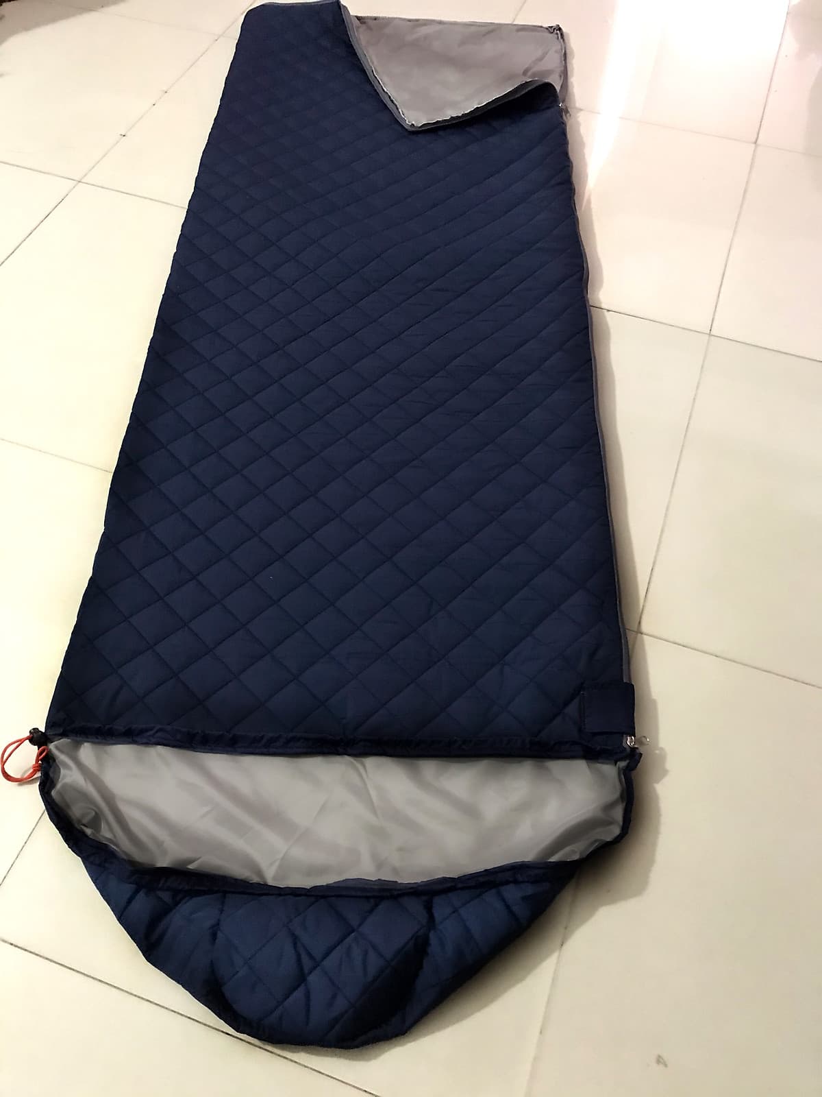 Túi ngủ du lịch chống thấm có nhiều màu