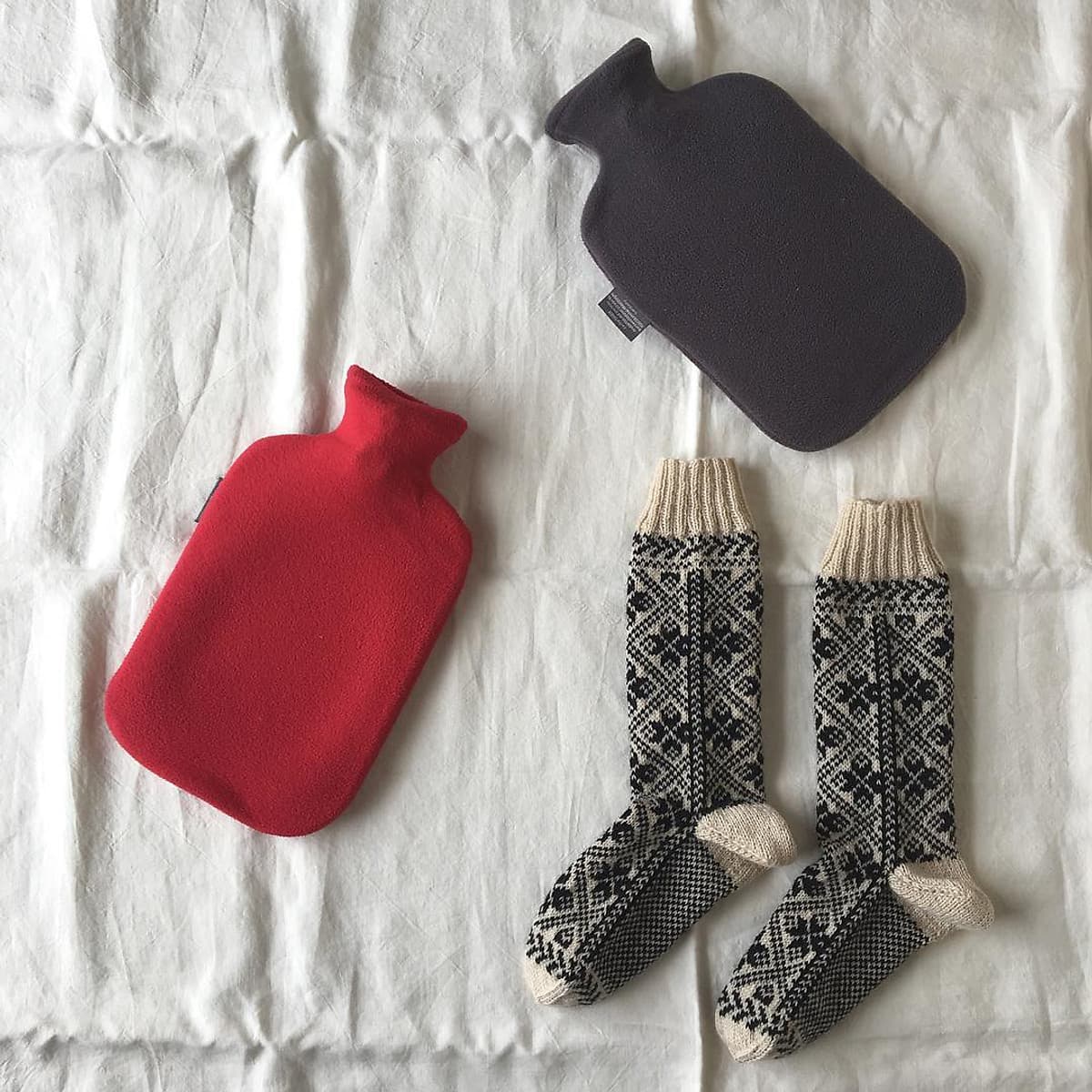 Túi chườm nóng lạnh Fashy Đức dòng bọc lông cừu phù hợp cho người lớn