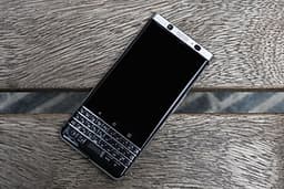 Điện Thoại BlackBerry KEYone (Silver) - Hàng Chính Hãng