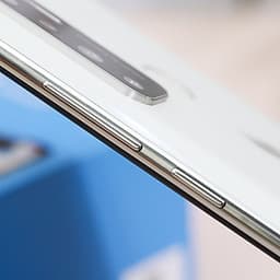 Điện Thoại Vsmart Live 4 (6GB/64GB) - Hàng Chính Hãng